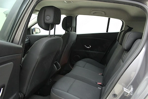 Renault Megane 1.5 dCi 85CP 2010 Euro 4 - imagine 8