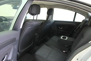 Renault Laguna 2.0dCi 150CP 2007 Euro 4 - imagine 8