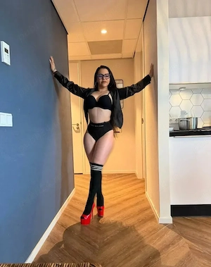 Fac deplasări!Plăceri totale fără grabă fițe și inhibiții!!! - imagine 2