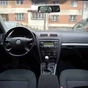 vând scoda octavia 2 1.9 diesel Negociabil  - imagine 5