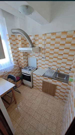 garsoniera ultracentral str.Victoriei 28mp,etaj2 din4, 73000euro - imagine 5