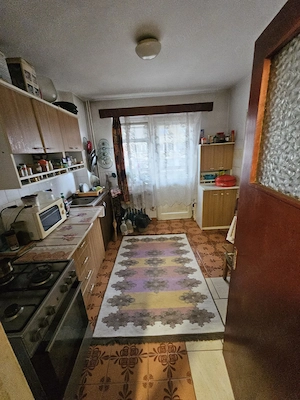 Apartament trei camere, Zavoi - imagine 5