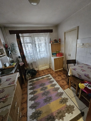 Apartament trei camere, Zavoi - imagine 3