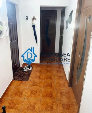 SPITALULUI- 2 CAMERE DECOMANDAT , CENTRALA GAZ ,ETAJ 1 - imagine 5