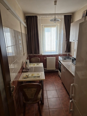De inchiriat 2 camere-semidecomandat-termen lung,Mun.Constanta, zona,Tomis Nord-Campus - imagine 7