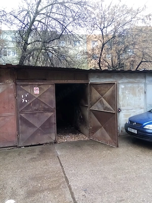 Închiriez garaj Gară 