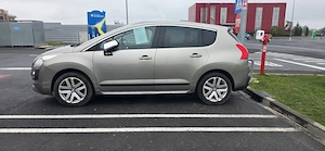 Peugeot 3008 diesel hibrid 4x4 - imagine 3