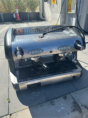 Espressor profesional GEM 2 grupuri 380v