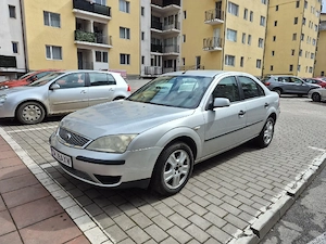 Ford Mondeo 2.0 tdci Berlina - imagine 4