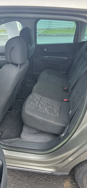 Peugeot 3008 diesel hibrid 4x4 - imagine 7