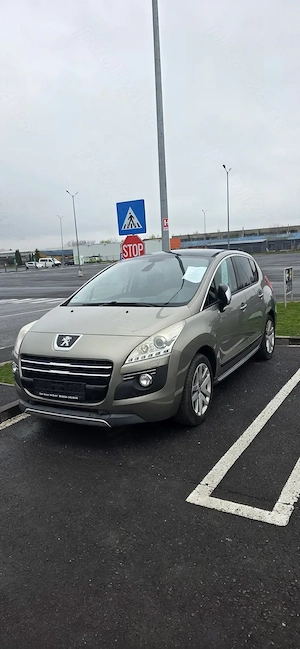 Peugeot 3008 diesel hibrid 4x4 - imagine 2