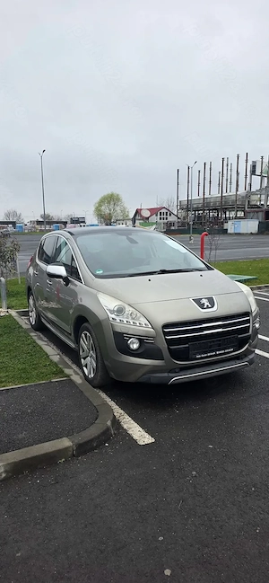 Peugeot 3008 diesel hibrid 4x4
