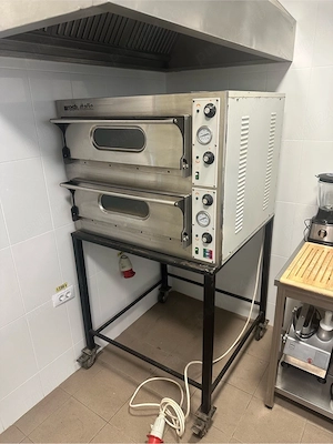Cuptor Pizza Profesional Resto Italia   2 Camere (8 pizza), 400V