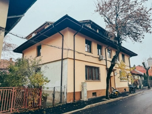 Apartament 2 camere - Domenii, etaj 2/2, centrala noua, curte, boxă, pod. - imagine 26