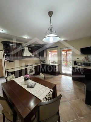 Casa cu 4 camere, 135mp, Zona Unirii - imagine 4