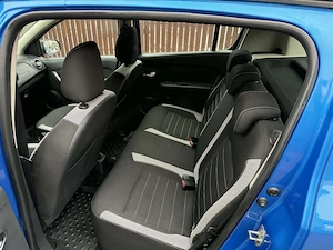 Dacia Sandero Stepway 0.9 Tce benzina 90CP, prop de noua, carte service in reprezentanta - imagine 9