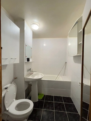 De vânzare apartament cu 3 camere + garaj cu pivniță  - imagine 4