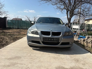 Dezmembrez BMW e91 m47  - imagine 2