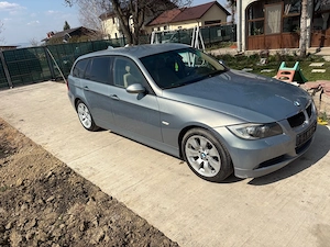 Dezmembrez BMW e91 m47  - imagine 3