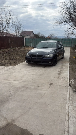 Dezmembrez bmw e90 m47 automat  - imagine 5