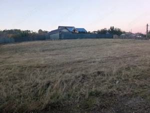 Teren Măgura situat la strada asfaltata 