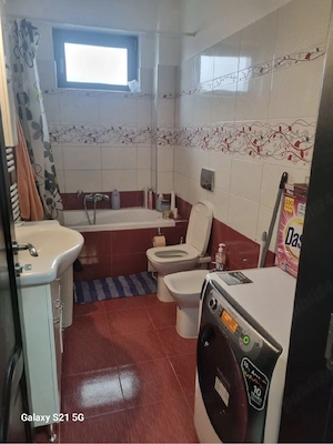 Vând apartament 2 camere decomandat in bloc nou - imagine 4