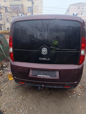 Fiat doblo vând schimb  - imagine 2
