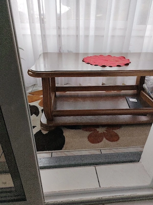 Măsuță de vânzare 