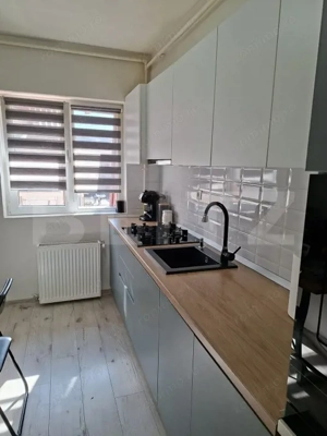 Apartament decomandat, mobilat si utilat, parcare inclusa in pret, zona Eroilor - imagine 9