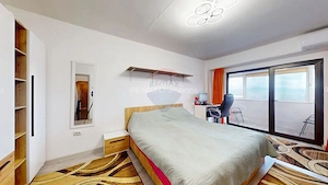 Apartament 4 camere + 2 parcări- Cartier Triaj-Brașov 