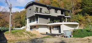 Vilă premium tip casă pasivă, 285 mp + 47 ari teren, Valea Roșie – Baia Mare