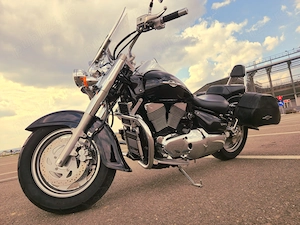 Suzuki Intruder VL 1500 2007 - imagine 3