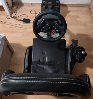 Scaun Playseat cu volan Logitech g29 cu pedale si schimbator