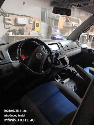 Vând Volkswagen MULTIVAN 
