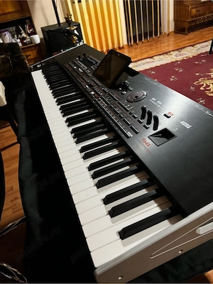 Vand Korg Pa4x 76 keys impecabil.