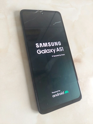 [A51] Vând Samsung Galaxy A51 puțin atins în partea de sus [poze reale]