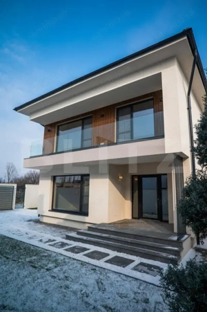 Casă  P+1, 3 dormitoare, 363 mp teren, zona Ford