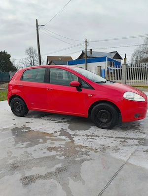 Fiat Punto 2009 85.000km - imagine 5