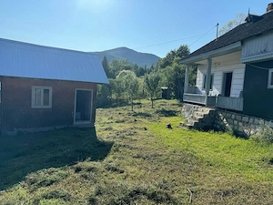 Casă cu teren de vânzare în Greșu, Vrancea 1,642 mp - imagine 4