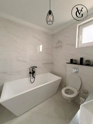 Vila 4 camere Matei Milo | sistem fotovoltaic de 10kW cu baterie de stocare 10Kw - imagine 14