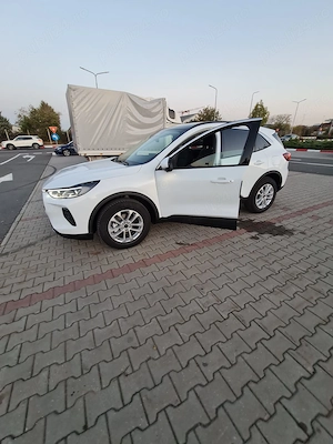 Vând Kuga 1.5 benzina - imagine 2