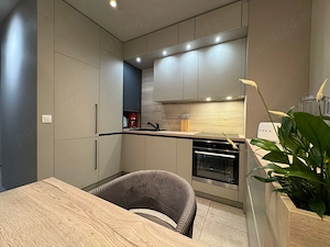 Apartament 3 camere - Decomandat - Lângă Pădurea Verde - Mobilat modern - Loc de parcare inclus - imagine 7