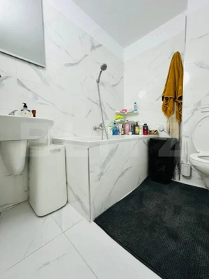 Casă modernă în Sânpetru – complet mobilată și utilată, curte privată - imagine 8