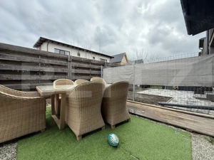 Casă modernă în Sânpetru – complet mobilată și utilată, curte privată - imagine 9