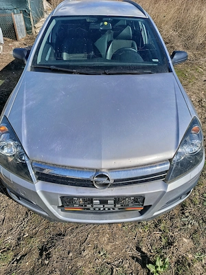 Punte spate Opel Astra H Station Wagon  - imagine 7