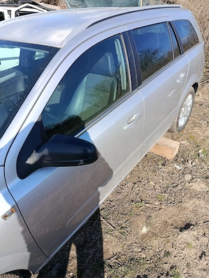 Punte spate Opel Astra H Station Wagon  - imagine 8