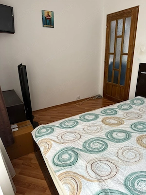 Apartament 2 camere decomandat, luminos, zonă bună   ideal locuință sau investiție (închiriere) - imagine 5