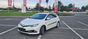 Toyota Auris, 2017  - Full Hybrid - Benzină