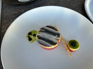 Loc de munca Bucatar   23 de ani