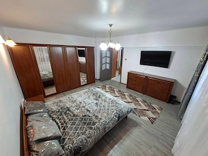  De închiriat 2 camere zona 1 Mai cu centrala termica  - imagine 4